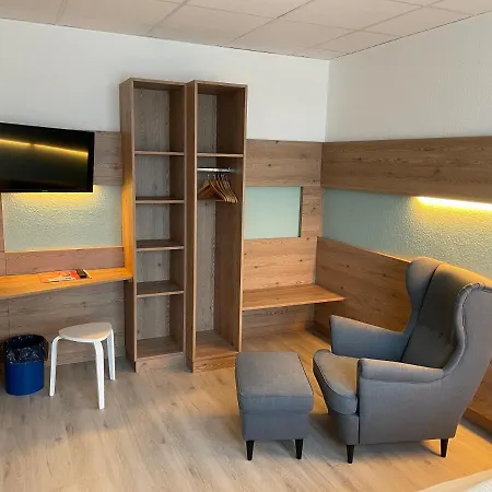 Hotel „zum Raukler“, Hotel, Nähe Der A2, Magdeburg / Hohe Börde Hohenwarsleben